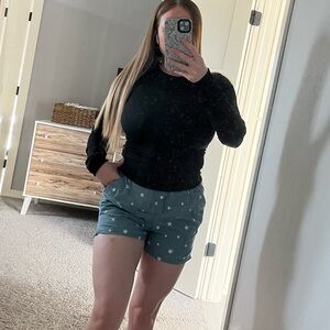 Star Shorts